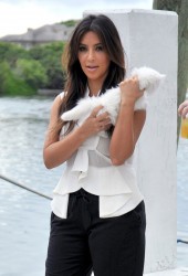 KIM KARDASHIAN