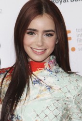 LILY COLLINS