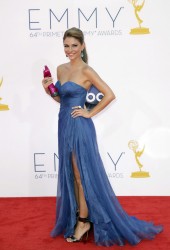 MARIA MENOUNOS