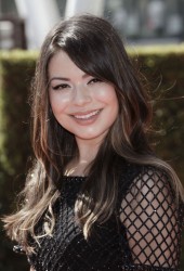 MIRANDA COSGROVE