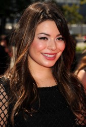 MIRANDA COSGROVE