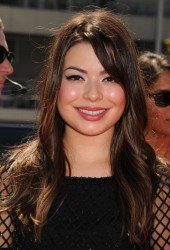 MIRANDA COSGROVE