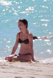 NATALIE PORTMAN