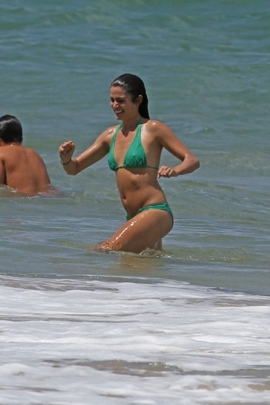 NIKKI REED