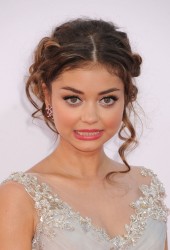 SARAH HYLAND