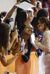 SELENA GOMEZ