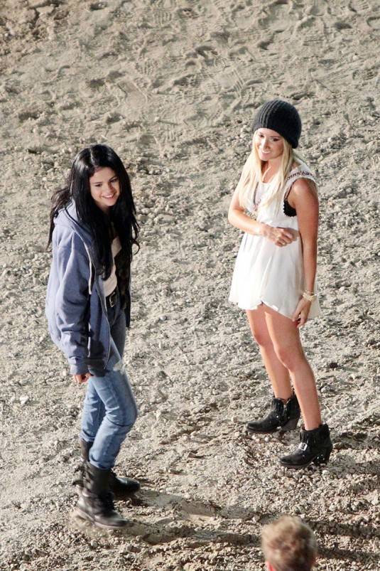 SELENA GOMEZ and ASHLEY TISDALE