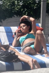 SELENA GOMEZ