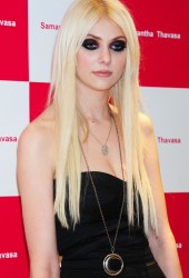 TAYLOR MOMSEN
