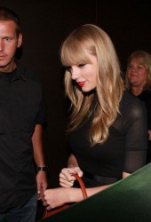 TAYLOR SWIFT