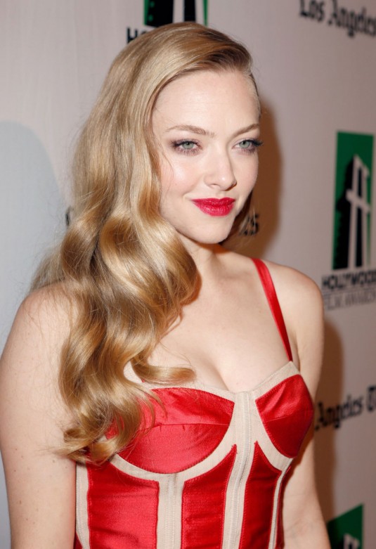 AMANDA SEYFRIED