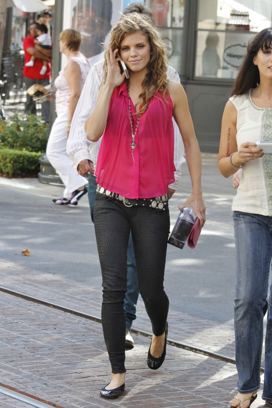 ANNALYNNE McCORD