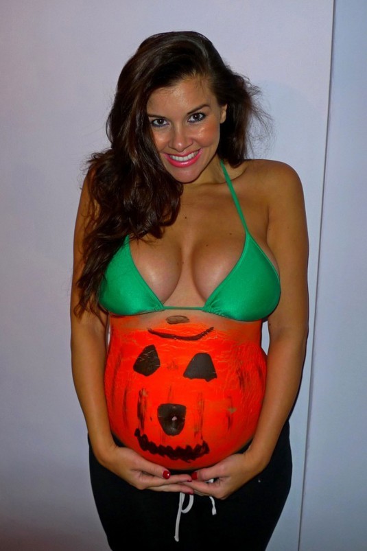 IMOGEN THOMAS