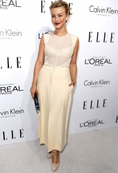 JULIANNE HOUGH