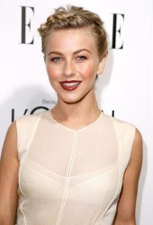 JULIANNE HOUGH