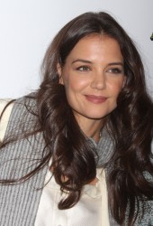 KATIE HOLMES