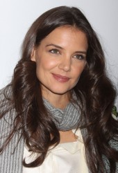 KATIE HOLMES