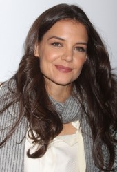 KATIE HOLMES