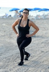 KIM KARDASHIAN