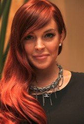 LINDSAY LOHAN