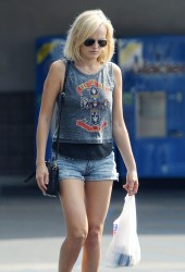 MALIN AKERMAN