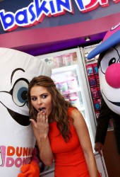 MARIA MENOUNOS