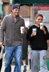 MILA KUNIS and Ashton Kutcher