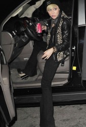 MILEY CYRUS