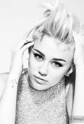 MILEY CYRUS