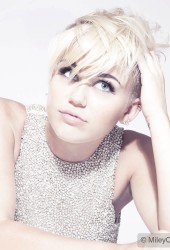 MILEY CYRUS
