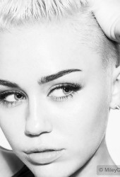 MILEY CYRUS