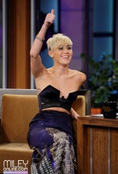 MILEY CYRUS