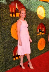 REBECCA ROMIJN