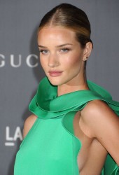 ROSIE HUNTINGTON-WHITELEY
