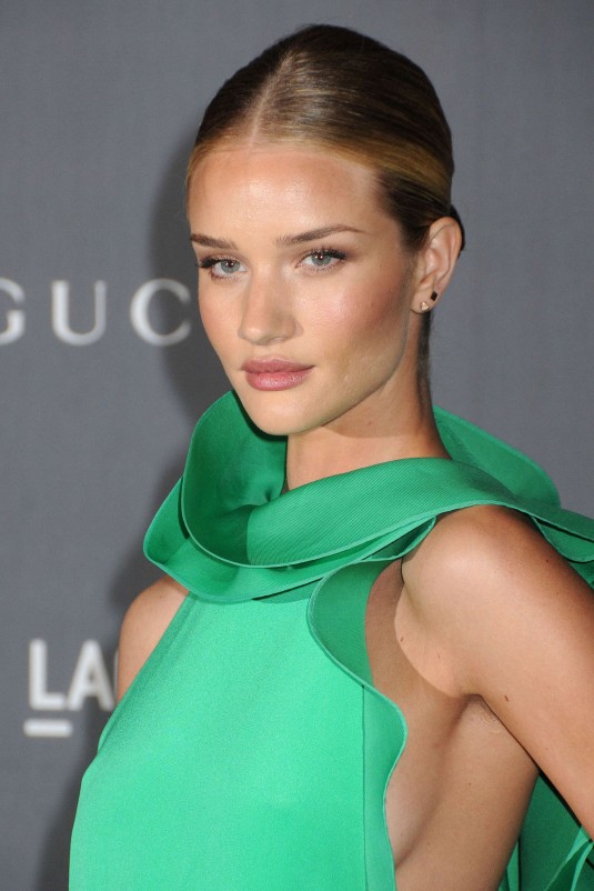 ROSIE HUNTINGTON-WHITELEY