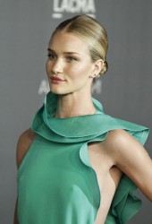 ROSIE HUNTINGTON-WHITELEY
