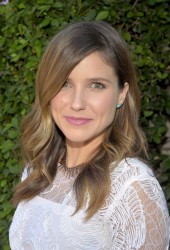 SOPHIA BUSH