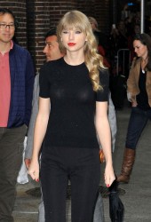 TAYLOR SWIFT