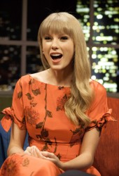 TAYLOR SWIFT