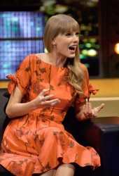 TAYLOR SWIFT