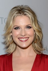 ALI LARTER