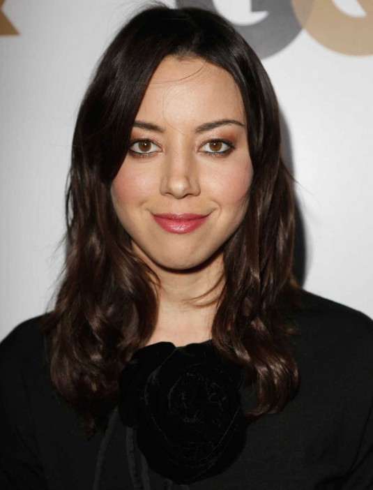 AUBREY PLAZA