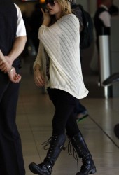 AVRIL LAVIGNE