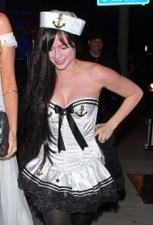 AVRIL LAVIGNE