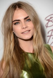 CARA DELEVINGNE