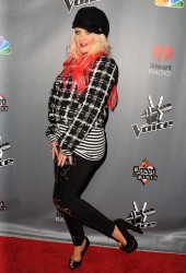 CHRISTINA AGUILERA