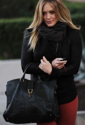 HILARY DUFF