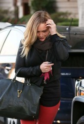 HILARY DUFF