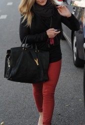 HILARY DUFF