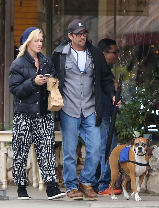 JENNIE GARTH and Luke Perry
